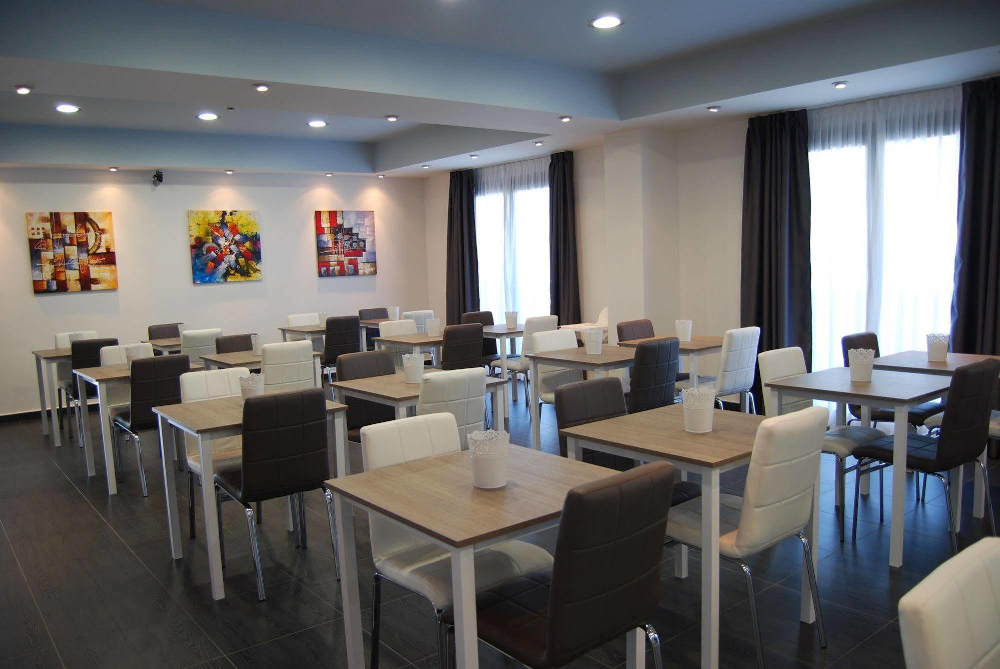 Maestrale Resort Hotel - Grosseto Exterior photo